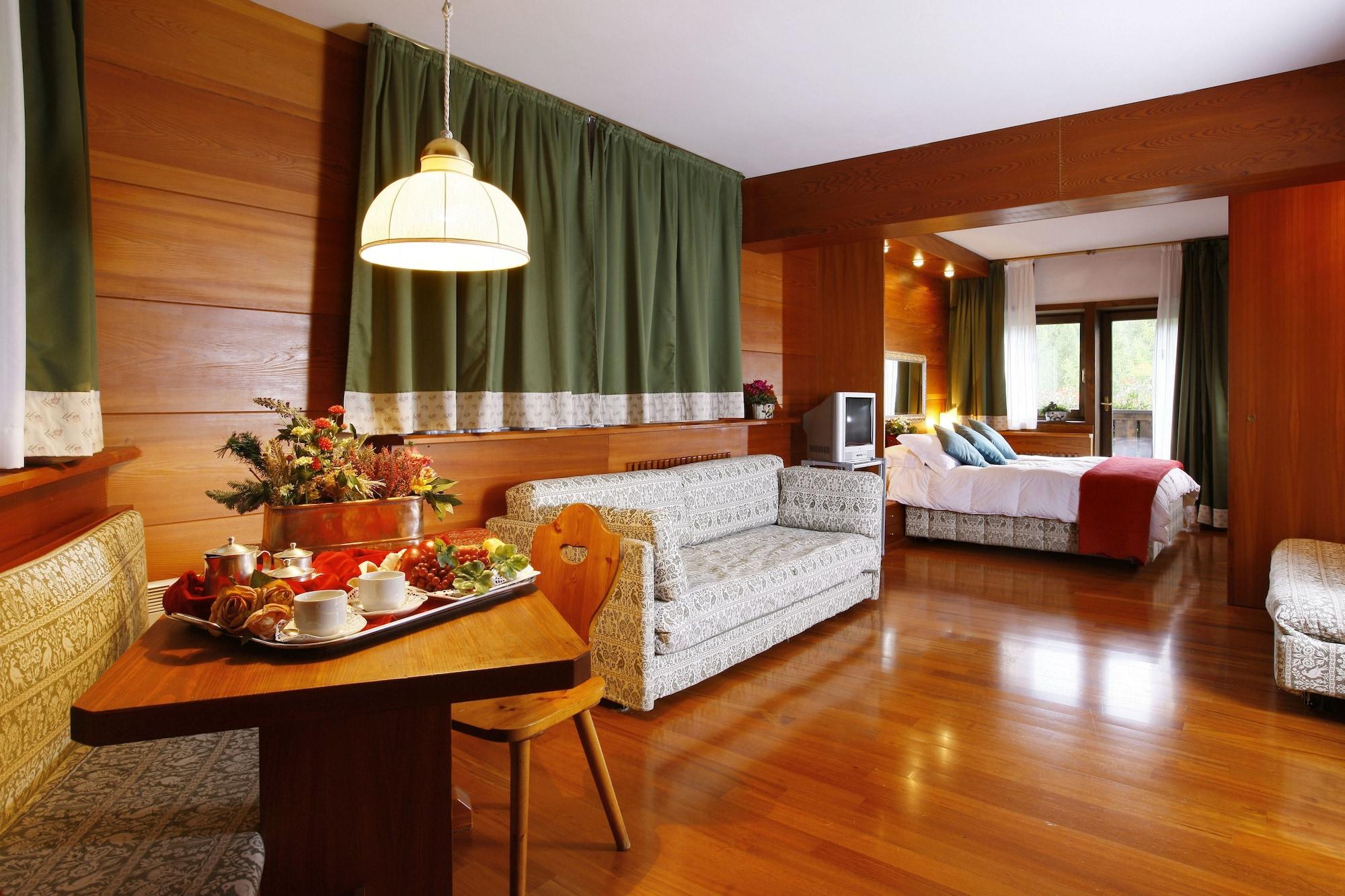 Hotel Mirage Cortina d'Ampezzo Buitenkant foto