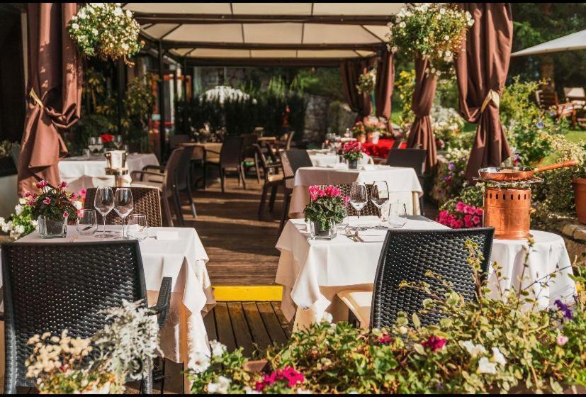 Hotel Mirage Cortina d'Ampezzo Buitenkant foto