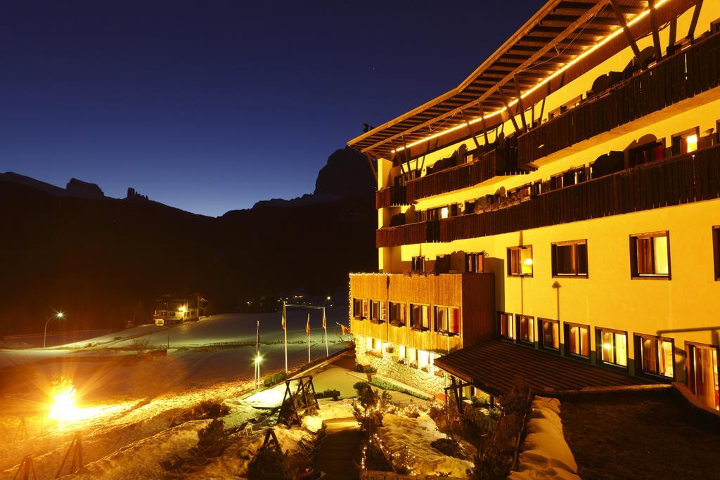 Hotel Mirage Cortina d'Ampezzo Buitenkant foto