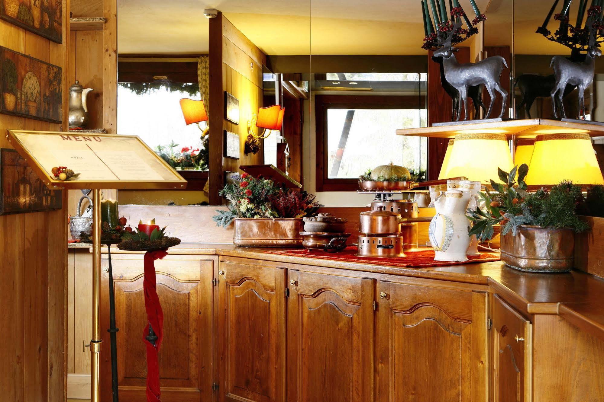 Hotel Mirage Cortina d'Ampezzo Buitenkant foto