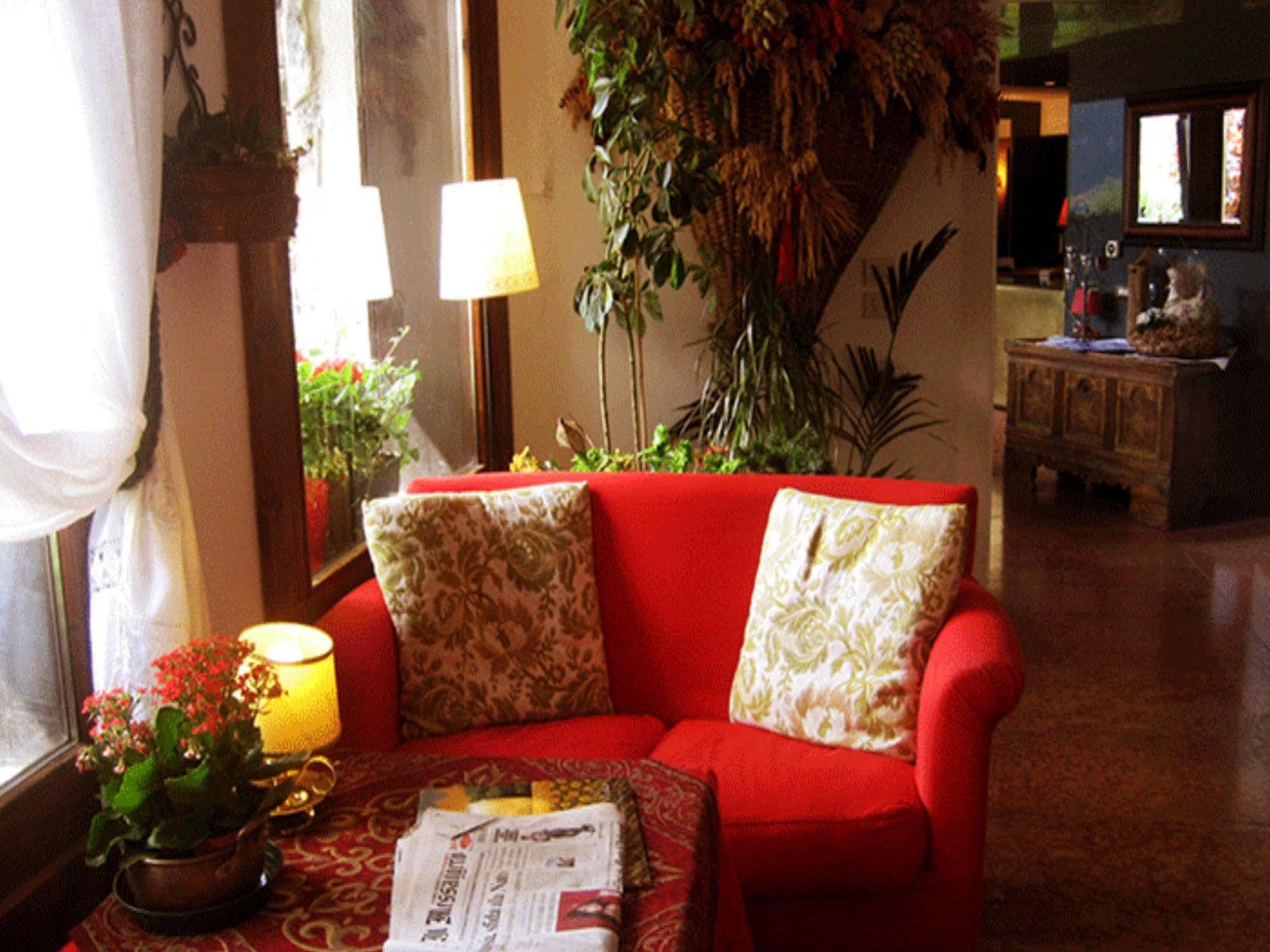 Hotel Mirage Cortina d'Ampezzo Buitenkant foto