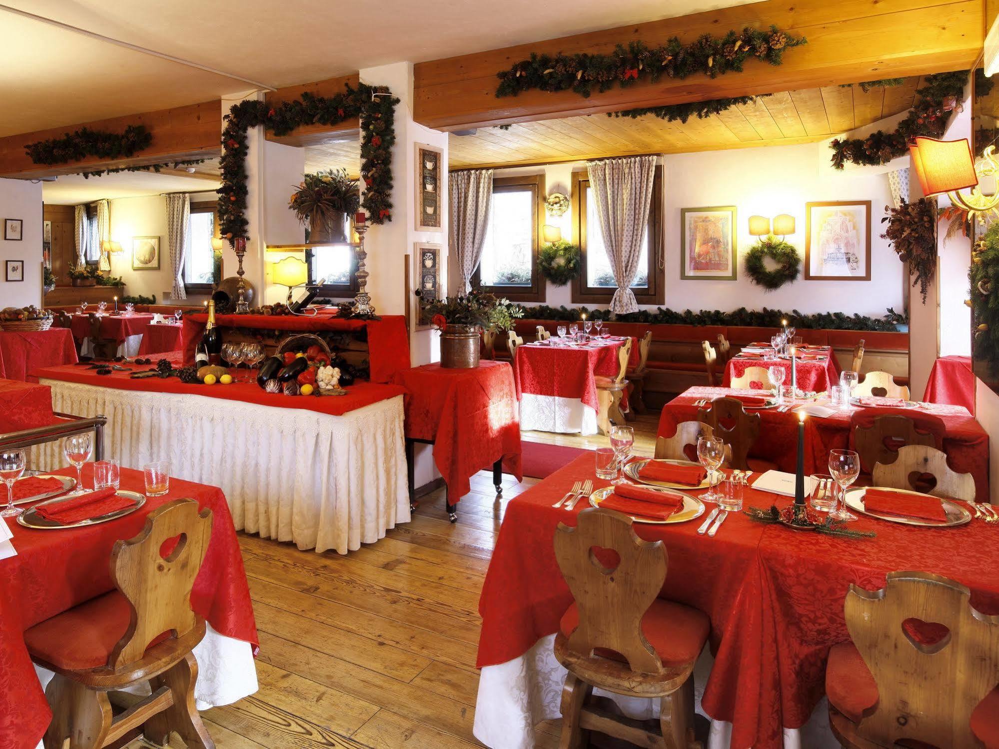 Hotel Mirage Cortina d'Ampezzo Buitenkant foto