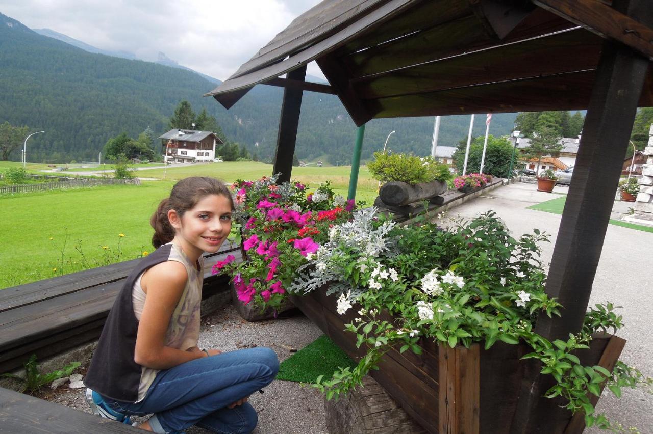 Hotel Mirage Cortina d'Ampezzo Buitenkant foto